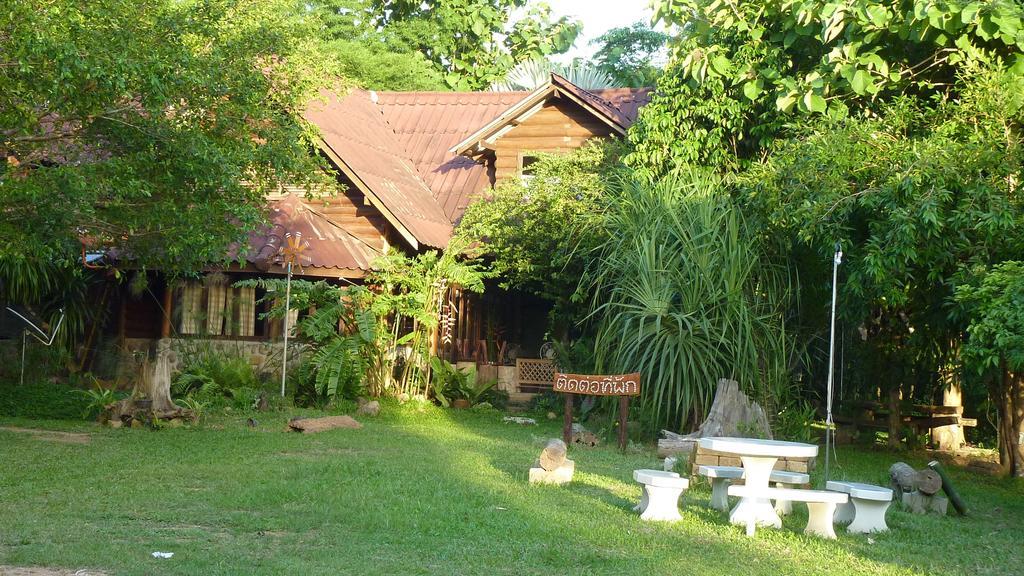Hotel Baandin Chiewlarn Ban Tha Khun Camera foto